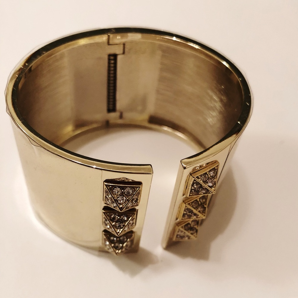 Victorias Secret Scandalous Gold Cuff Bracelet